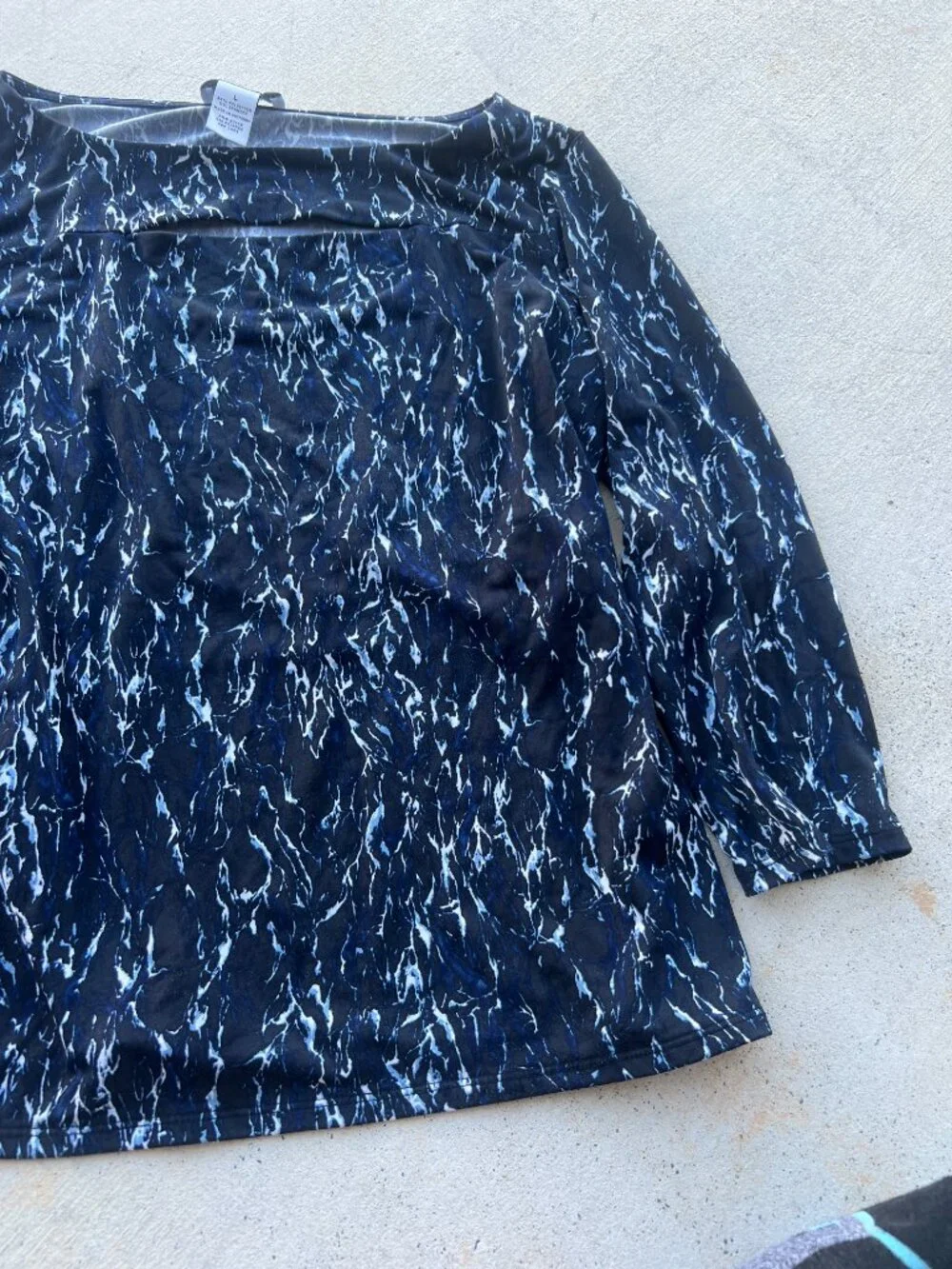 Carmen Marc Valvo large blouse - Picture 2 of 8